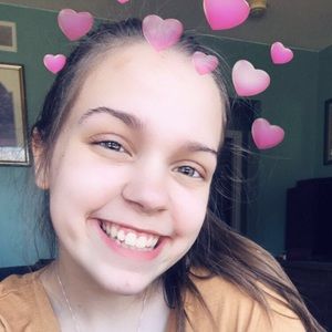 Meet your Posher, Kelly